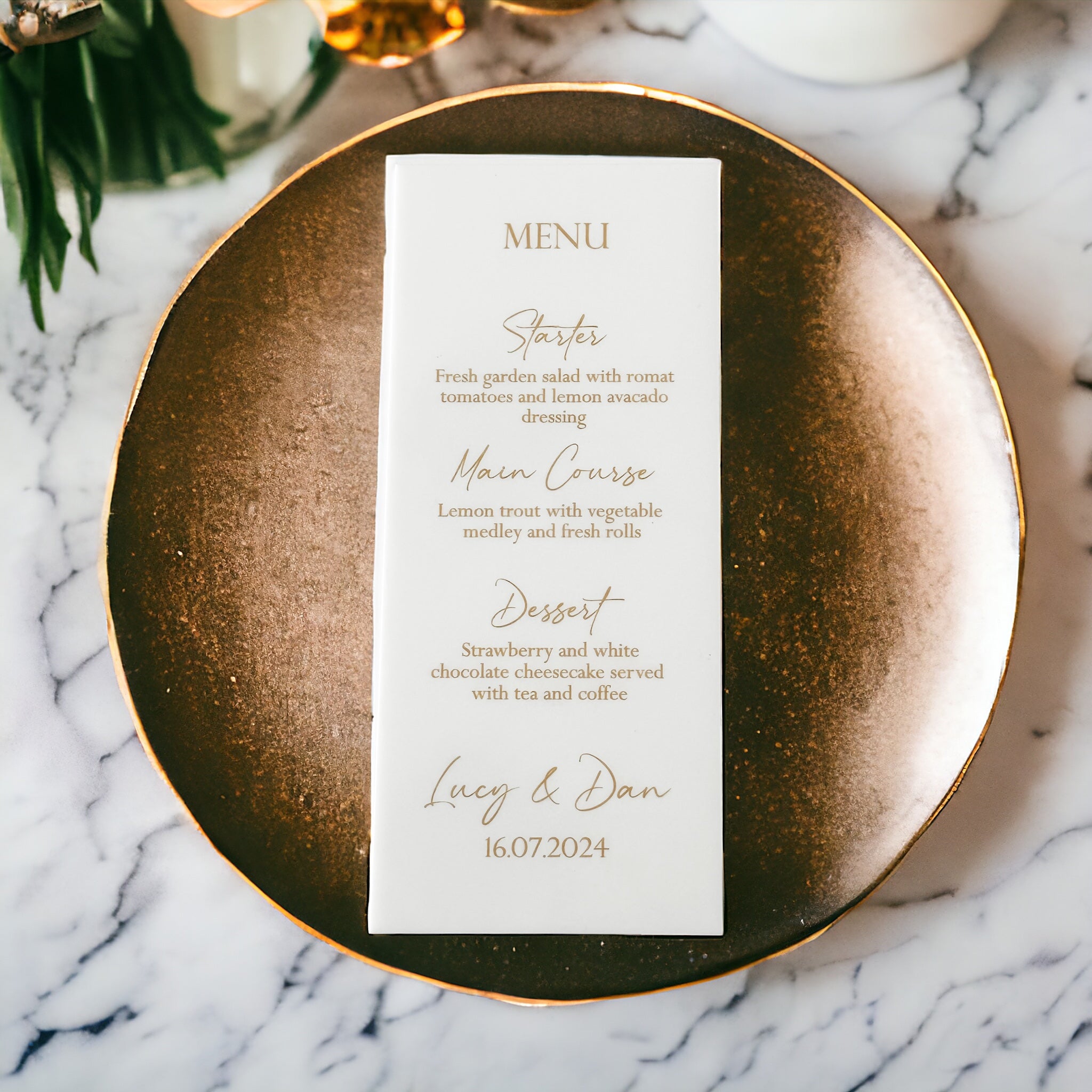 Gold & White Wedding Table Décor