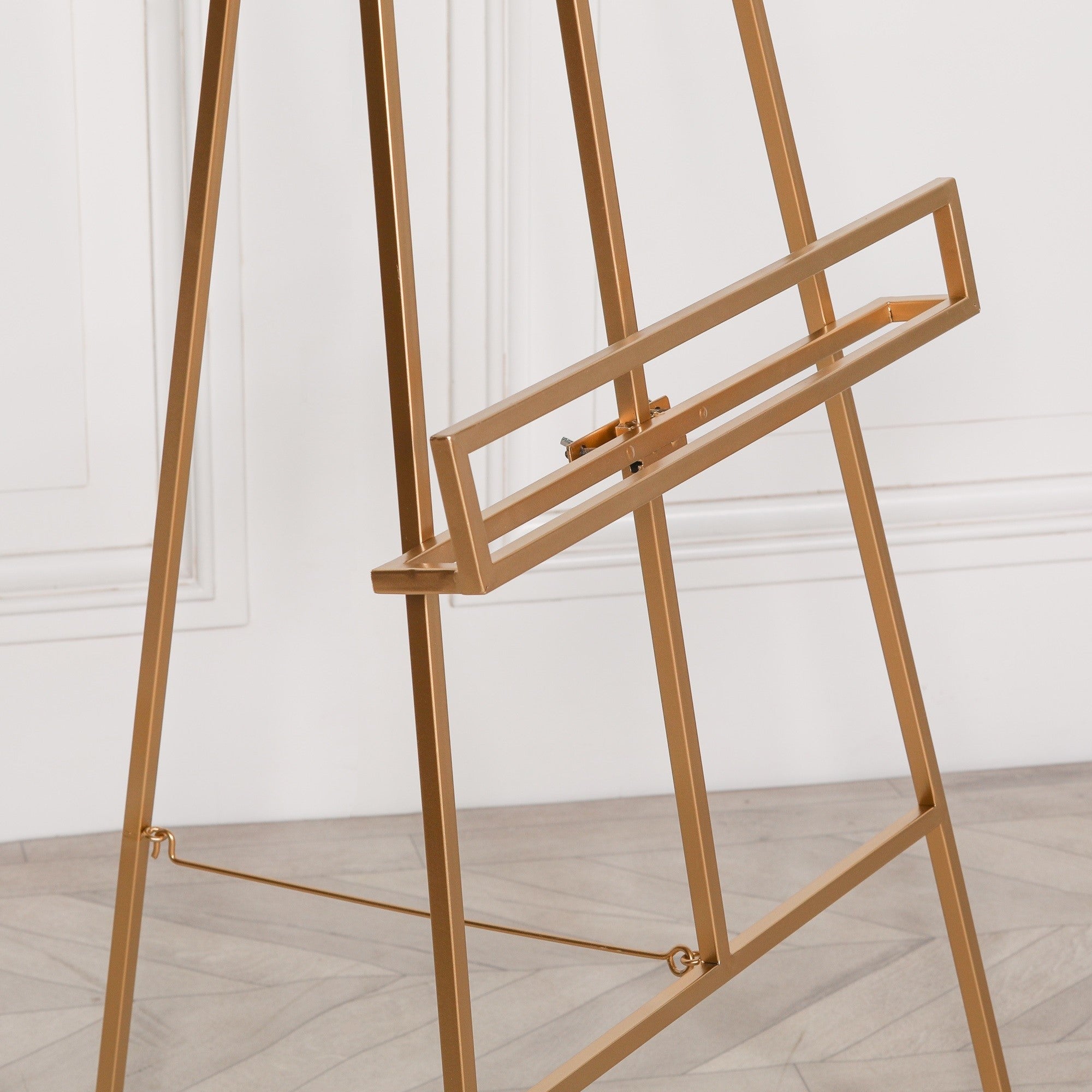 Gold Metal Wedding Easel - Contemporary Style – Wedding Lux